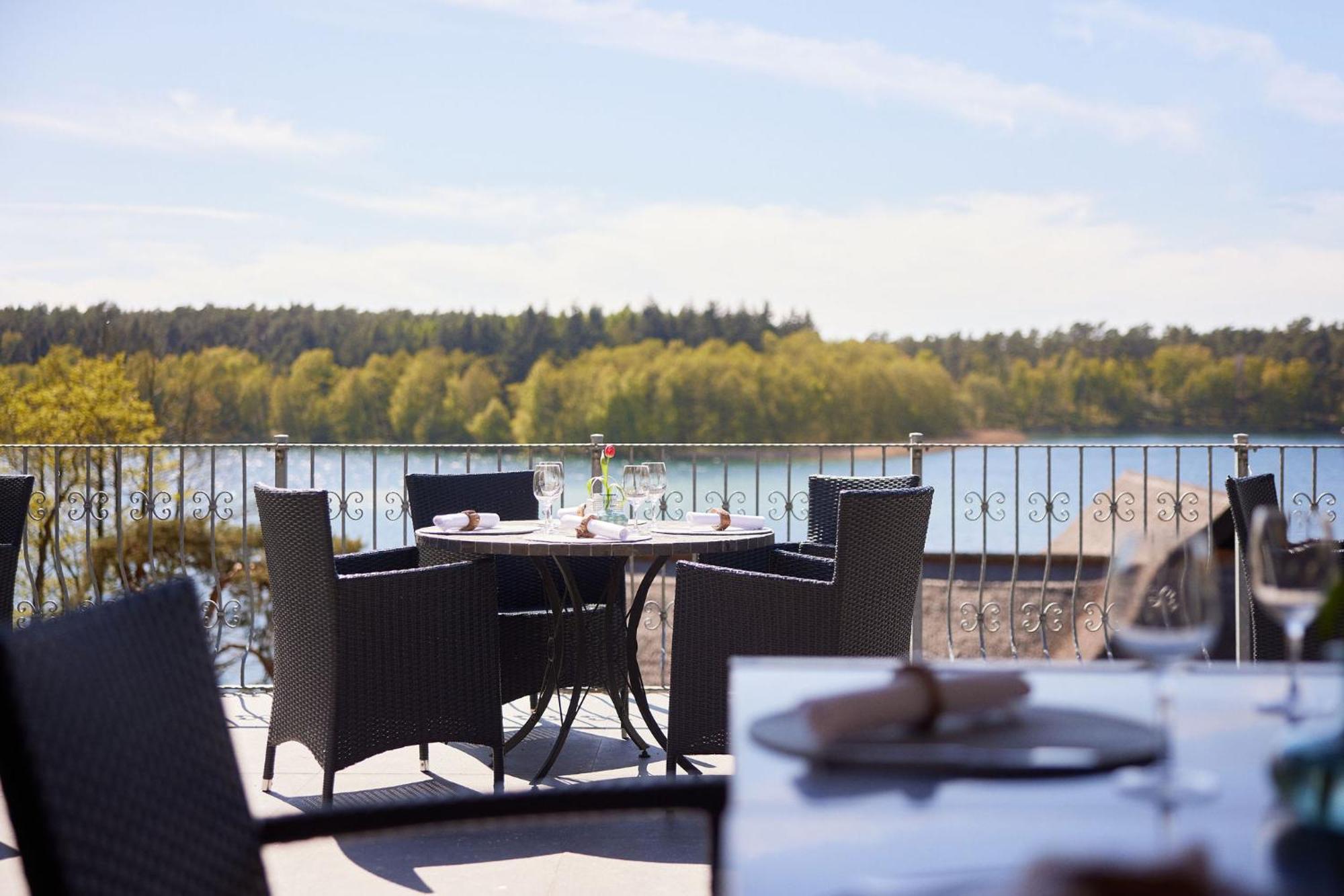 Van Der Valk Naturresort Drewitz Nossentiner Huette المظهر الخارجي الصورة